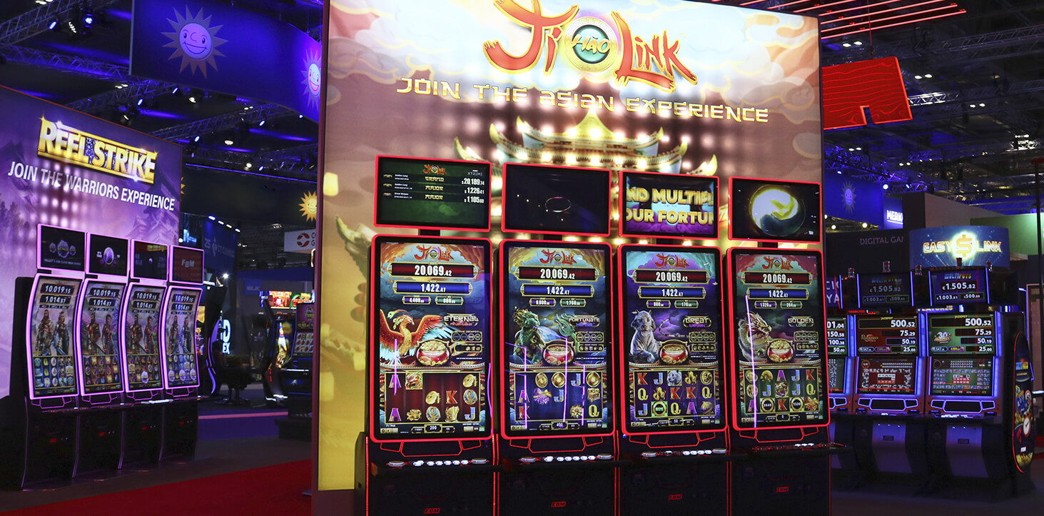 This image shows the Auria casino cabinets exhibited in the last edition of ICE London.